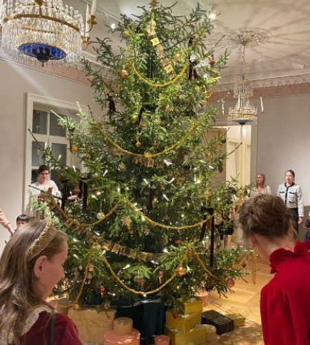 ЁЛКА РУССКАЯ (СРЕЗ) ЁЛКА РУССКАЯ (СРЕЗ)